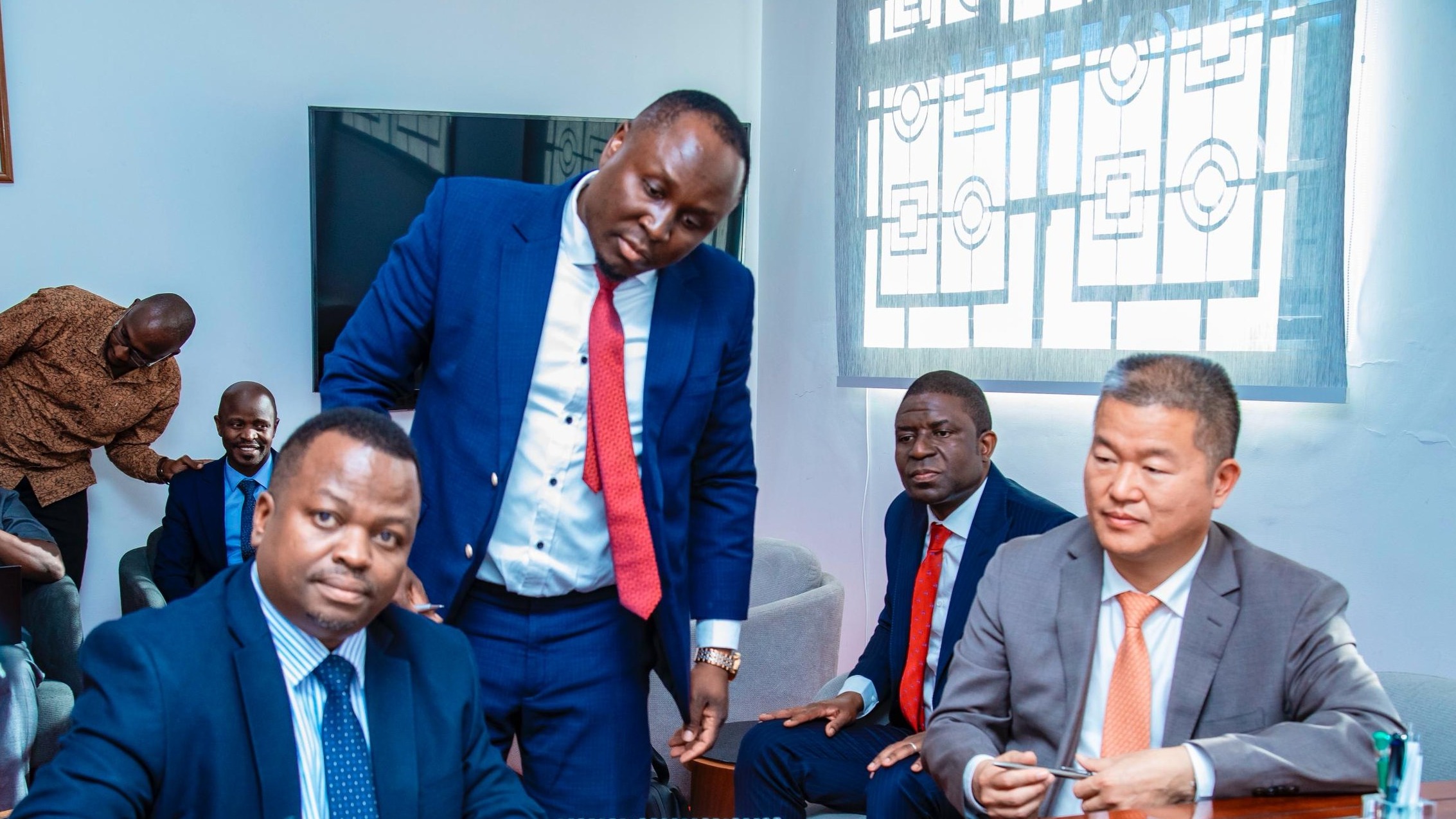 KAMPUNI ZA MBOLEA ZA TANZANIA NA ZAMBIA ZASAINI MKATABA WA BIASHARA