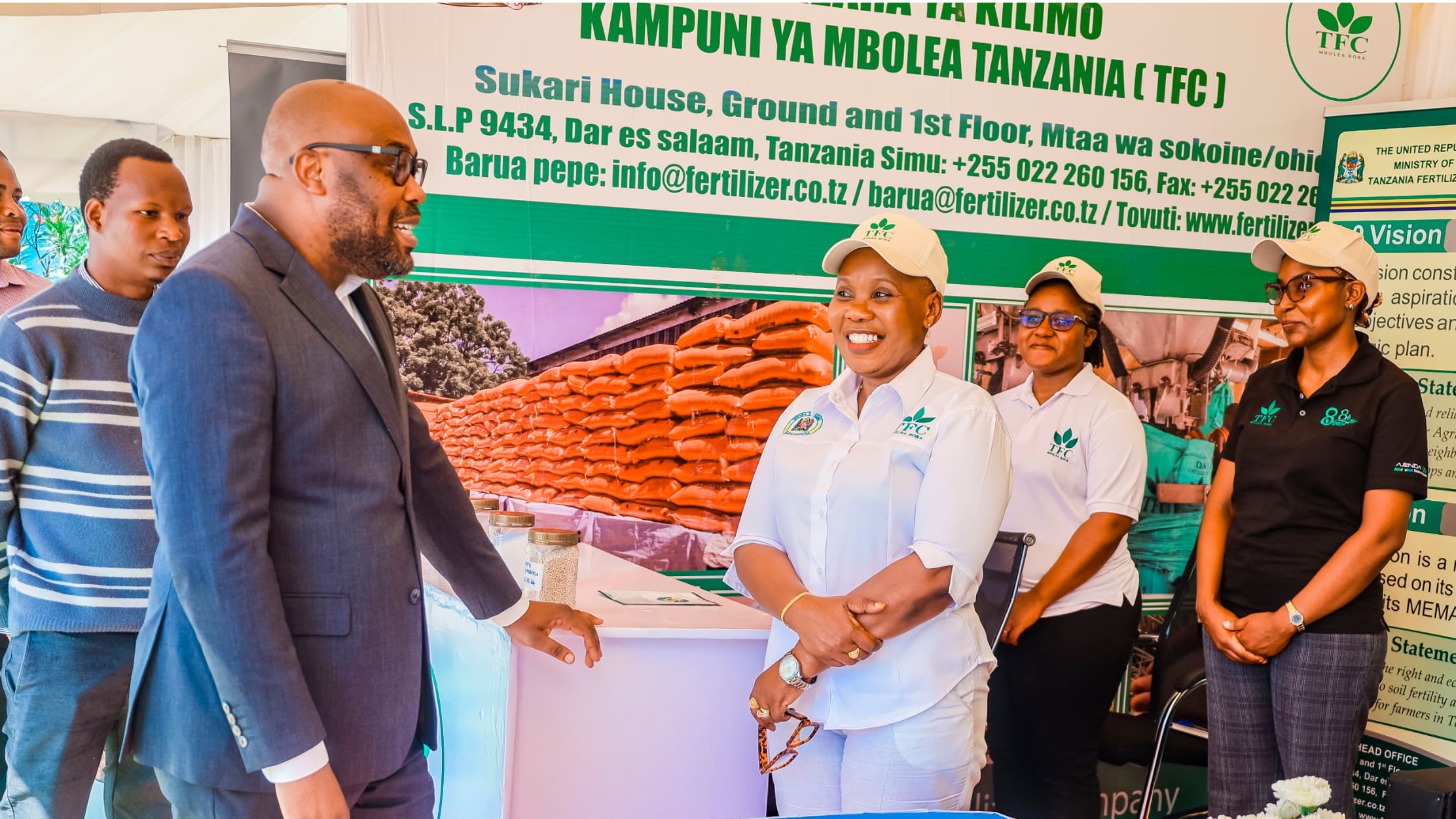 KATIBU MKUU WIZARA YA KILIMO ATEMBELEA BANDA LA TFC